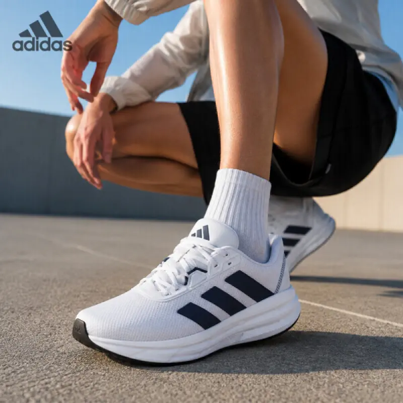 (정품) RUN WITH ADIDAS 아디다스 러닝화 SALE