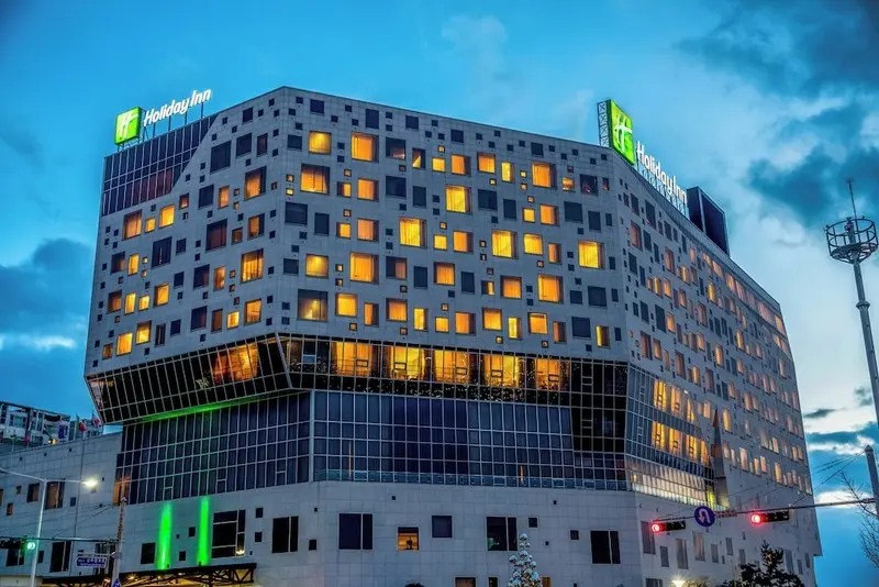 홀리데이 인 광주 바이 IHG (전남광주통합특별시 광주 서구 호텔)