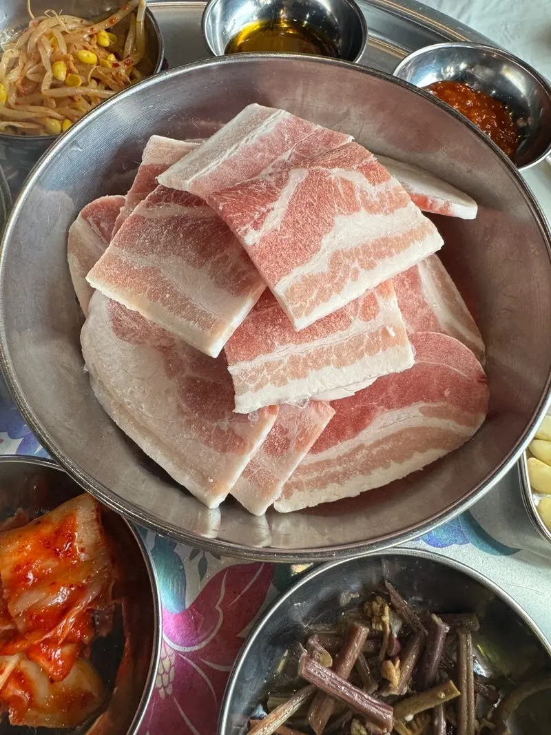 바라던 가성비 좋은 스페인 옛날 냉삼 500g 1팩