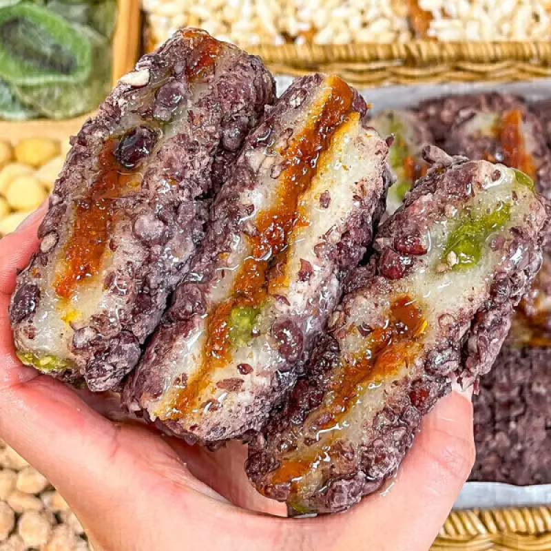 농가살리기 30년 전통 통팥호박찰시루떡 2kg (18-22개 내외)